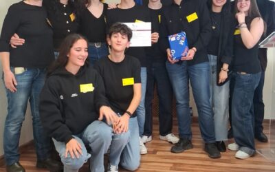 Finalistas en la Liga debate